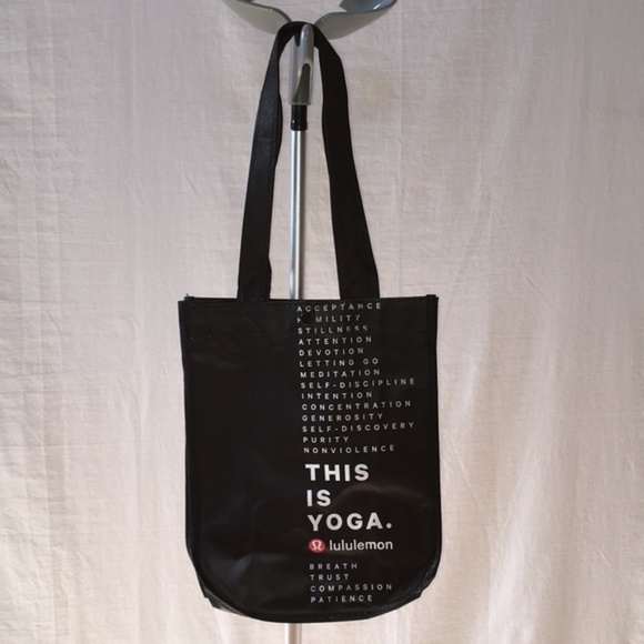 New Lululemon Tote Bag with Button Closure - Picture 1 of 12